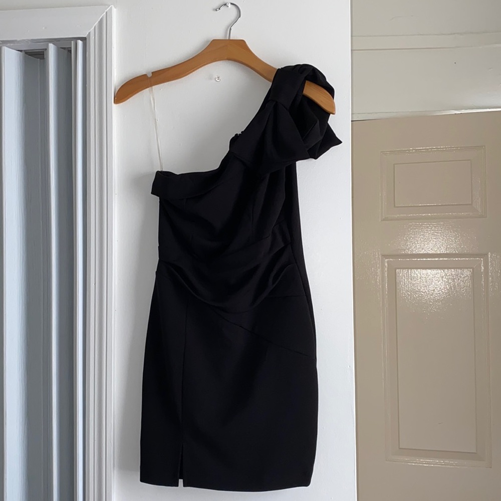 New dress never used